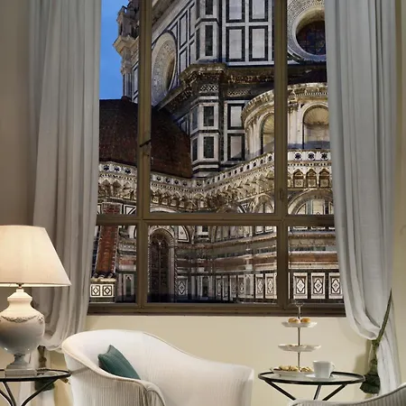 Palazzo Niccolini Al Duomo Residenza D'epoca Florenz
