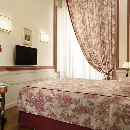 Palazzo Niccolini Al Duomo