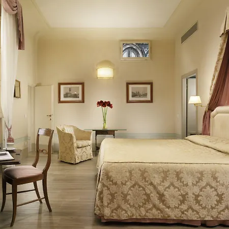 Palazzo Niccolini Al Duomo 4*