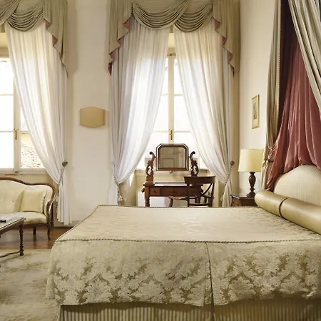 Palazzo Niccolini Al Duomo Firenze