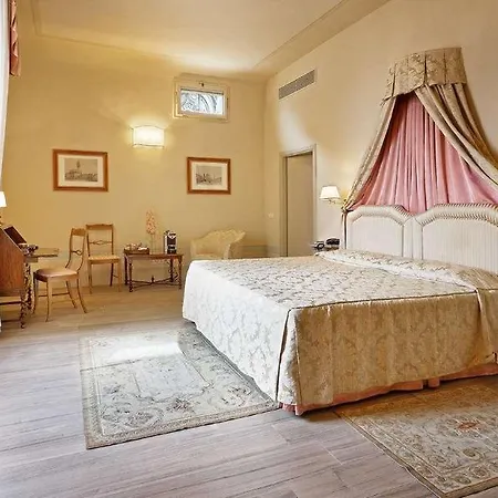 Palazzo Niccolini Al Duomo