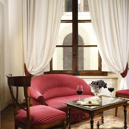 Palazzo Niccolini Al Duomo Residenza D'epoca Florence