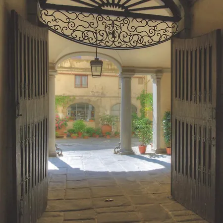 Palazzo Niccolini Al Duomo Residenza D'epoca Florence